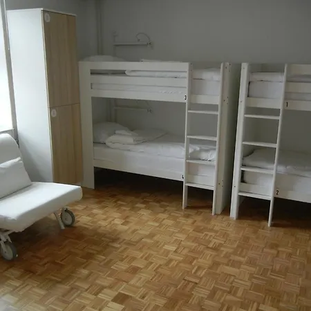 C - Punkt Vandrerhjem *