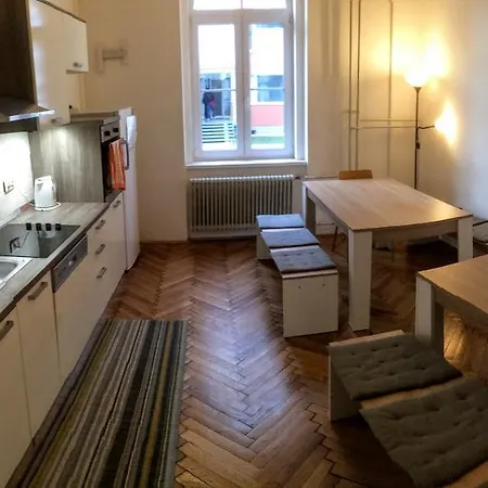 Hostel C - Punkt