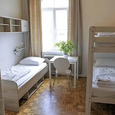 Hostel C - Punkt *