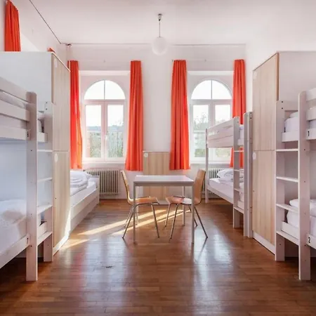 Hostel C - Punkt *