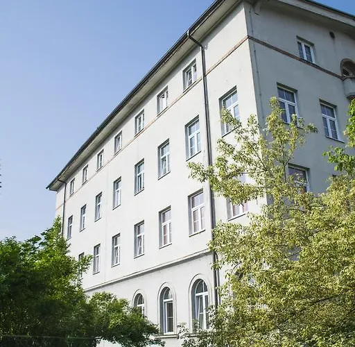 Hostel C - Punkt Lublaň